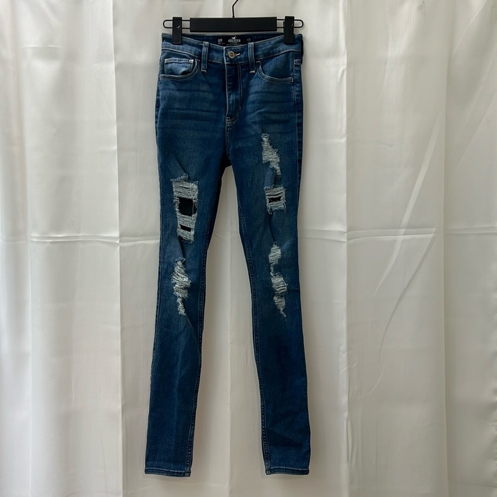 Hollister skinny jeans